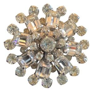 Starburst rhinestone brooch ca 1940-50s